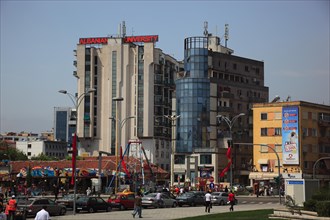 University at Skanderbeg Square