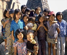 Children at the Thap Ba Ponagar
