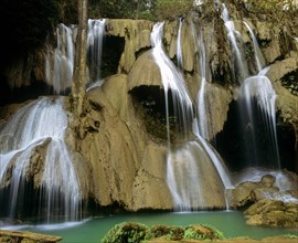 Khuang Si Falls