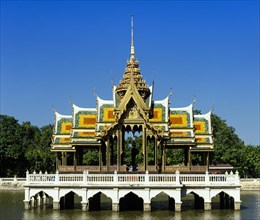 Phra Thinang Aisawan Thippayat Pavilion