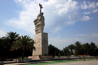 Statue of Mother Albania