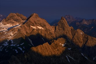 The mountains of Hochfrottspitze