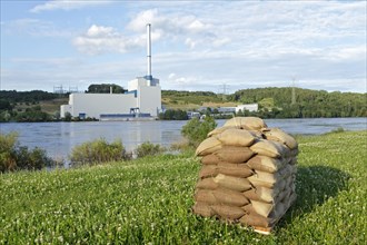 Kruemmel Nuclear Power Plant during a flood