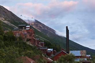 Houses of the abandoned Kennicott copper mines