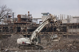 Demolition of part of Ford's Wixom Assembly plant which was once Ford's largest North American assembly plant