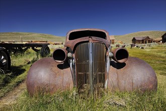 Wreck of a 1937 Chevrolet