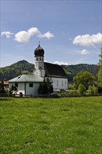 Church on the Maria Schutz cemetery