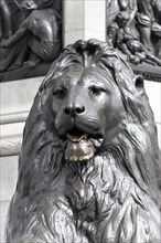 Lion statue at Nelson's Column