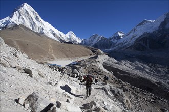 Hiking trail in the Everest National Park
