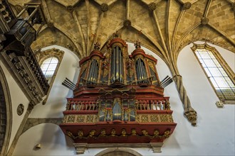 Baroque pipe organ