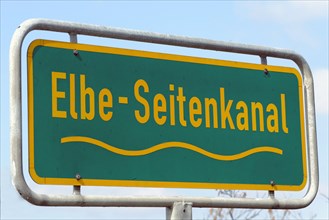 Sign "Elbe-Seitenkanal"