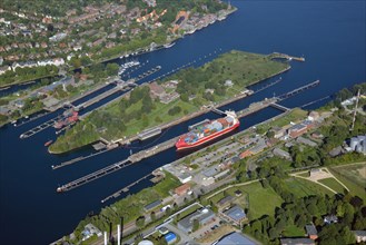 Kiel-Holtenau canal locks