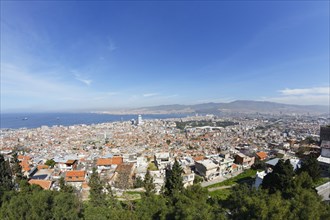 View from Kadifekale Castle over the town