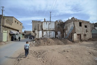 Ruins of ancient Uyghur Muslim mudbrick housing