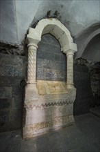 Old grave in the Rabban Hormizd Monastery