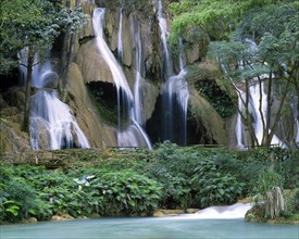 Khuang Si Falls