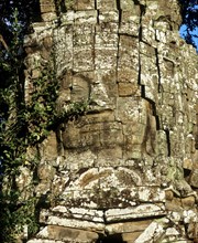 Gate tower with a stone face on the western gate