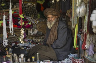 Merchant in the wool bazaar