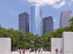 Battery Park with the Marine Memorial