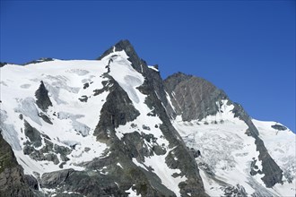 Mt Kleinglockner and Mt Grossglockner