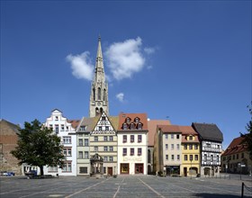 Market square with the town church of St. Maximi