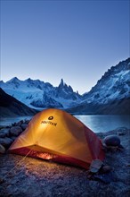 Tent at Lago Torre