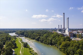 Brudermuhl bridge over the Isar river and southern cogeneration plant in Sendling