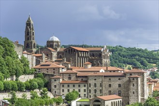 View over the historic centre to the Cathedral