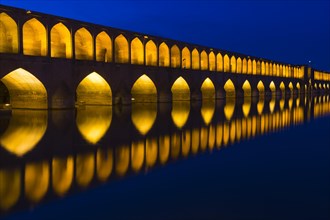 Illuminated Si-o-se Pol Bridge or Allah-Verdi Khan Bridge at night