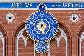 Clock on the House of the Blackheads in Town Hall Square