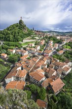 View over the historic centre to the Cathedral