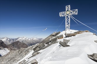 Summit cross on the Hohe Weisszint