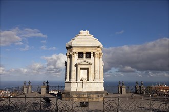 Mausoleum in the Jardines del Marquesado de la Quinta Roja or Jardin Victoria park