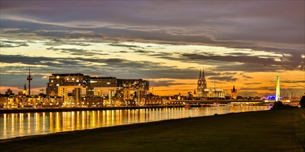 Panoramic view of the Rhine with Cologne Cathedral