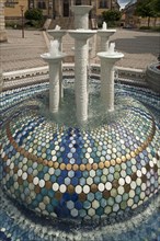 Porcelain fountain