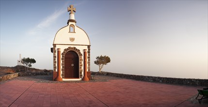 Ermita de San Isidro chapel on Roque Calvario peak