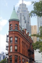 Flatiron Building on Front Street