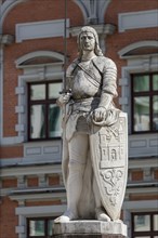 Roland statue in front of the House of Blackheads in Town Hall Square