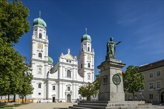 Monument to King Maximilian Joseph I of Bavaria