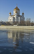 Cathedral of Christ the Saviour on Moskva River with blocks of ice