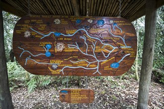 Wooden sign depicting hiking trails of the Central Circuit