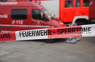 Barrier tape with the inscription Berlin fire brigade restricted zone