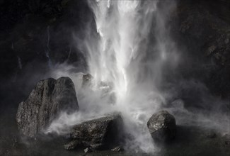 Haifoss waterfall