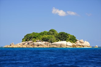 The uninhabited island of Ile Cocos