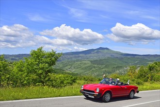 Fiat 124 Spider convertible