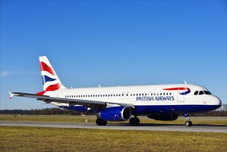 British Airways Airbus A320 rolling on taxiway towards the runway