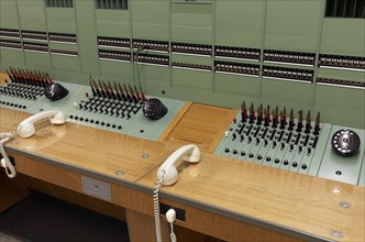 Analog telephone exchange panel