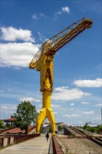 Nantes, Yellow crane, Cite des Chantiers