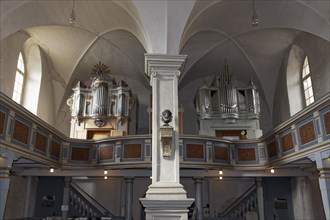 Double organ in the Church of St. Lawrence