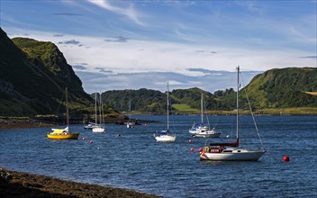 Sailing boats in the Sound of Kerrera in Oban